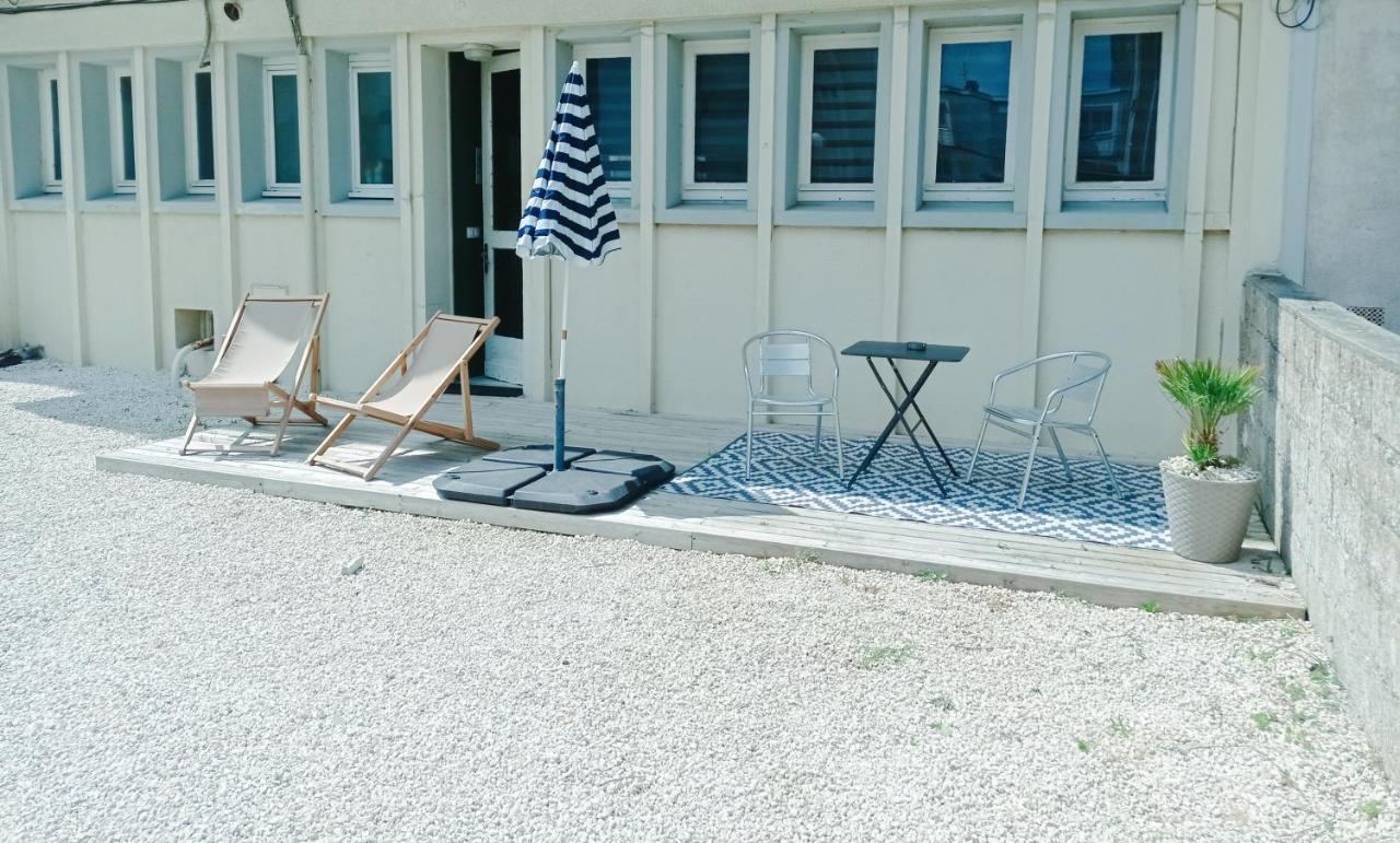 Cozy D'Opale Charmant T1 Bord De Mer Cour Privee Et Clot Wifi 3 Pers Animaux Acceptes Gratuit Apartment Berck Exterior photo